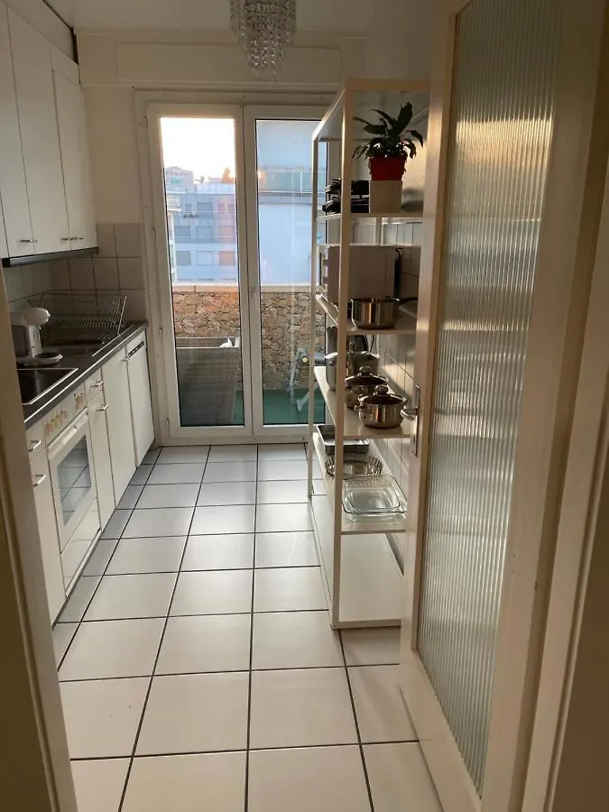 Cosy apartment - GENEVA Centre